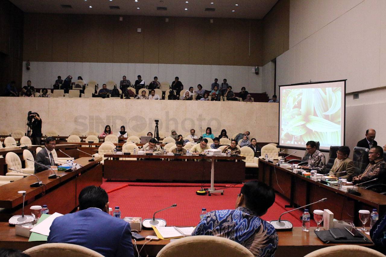 Mahfud MD Jelaskan Kedudukan...