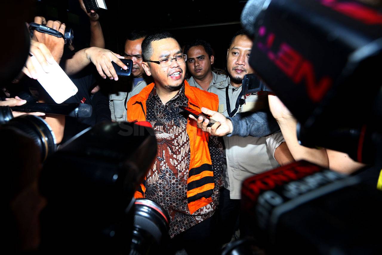KPK Resmi Tahan Wakil...