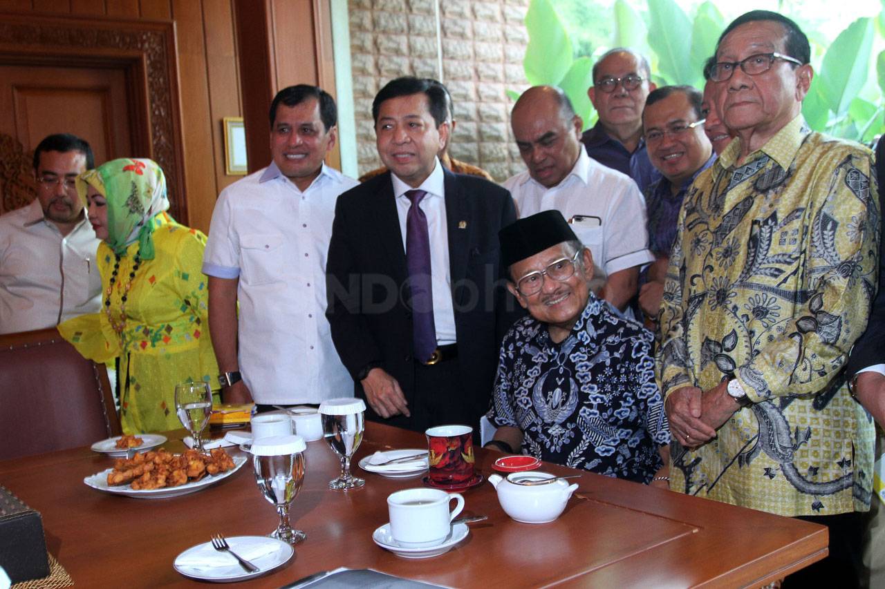Pengurus Partai Golkar...