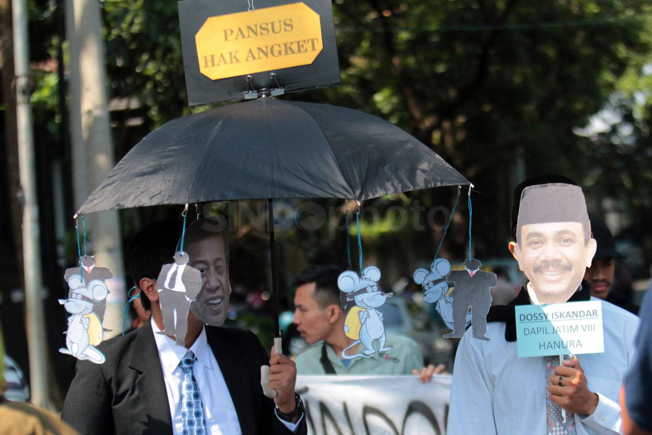 Malang Corruption Watch...