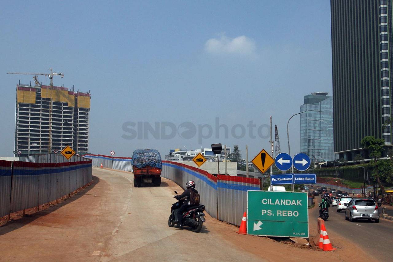 Simpang Susun Tol Antasari-Depok...