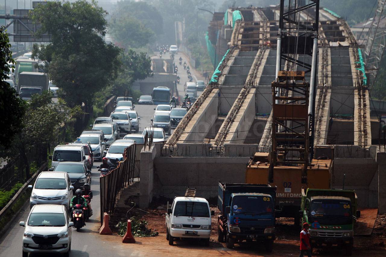 Simpang Susun Tol Antasari-Depok...