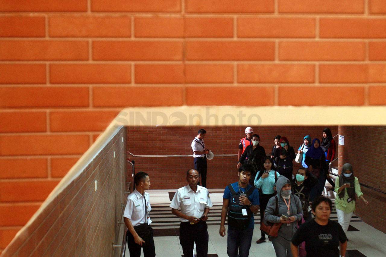 Underpass Stasiun Tebet...