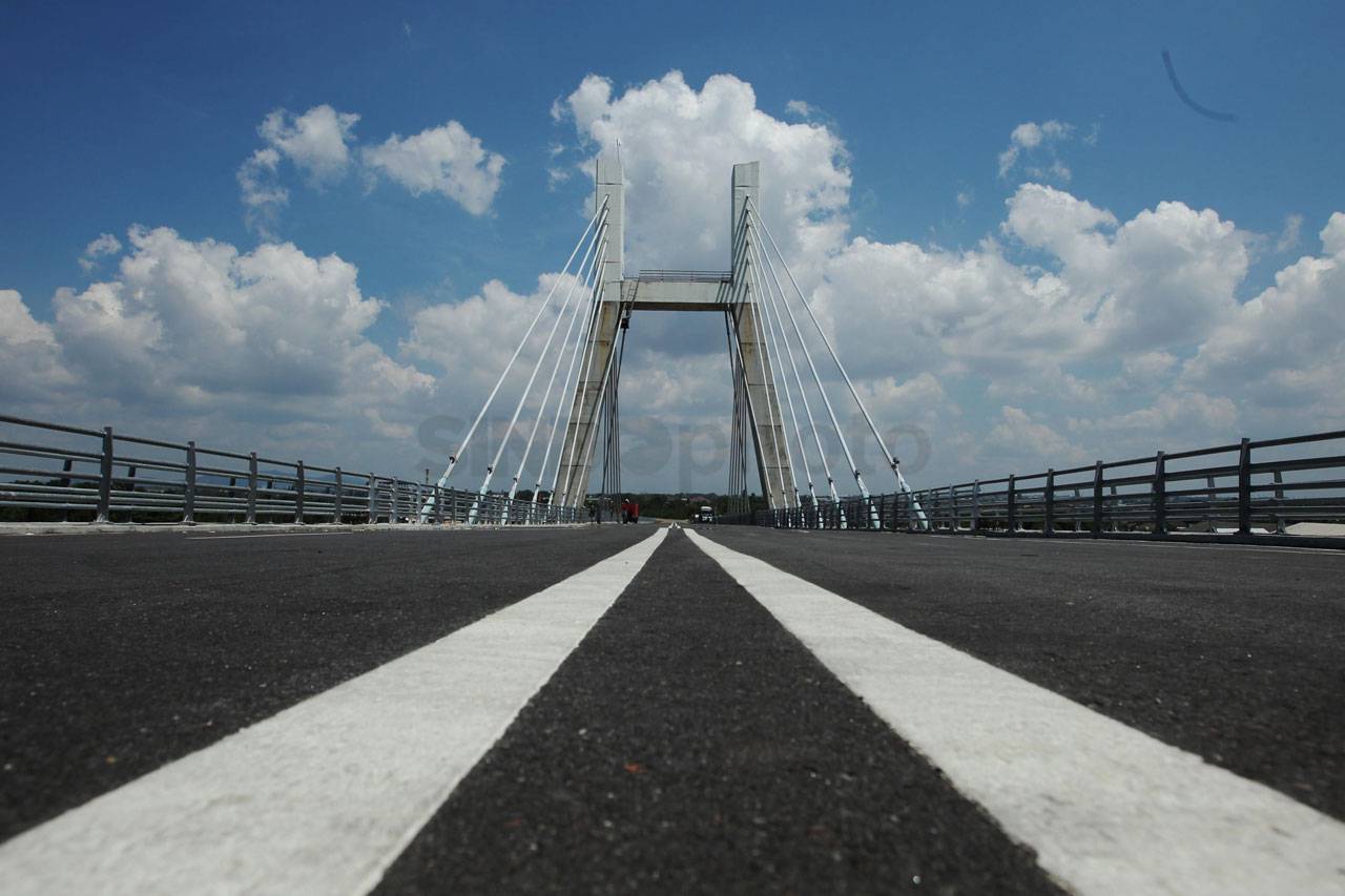 Jembatan Emas, Ikon...