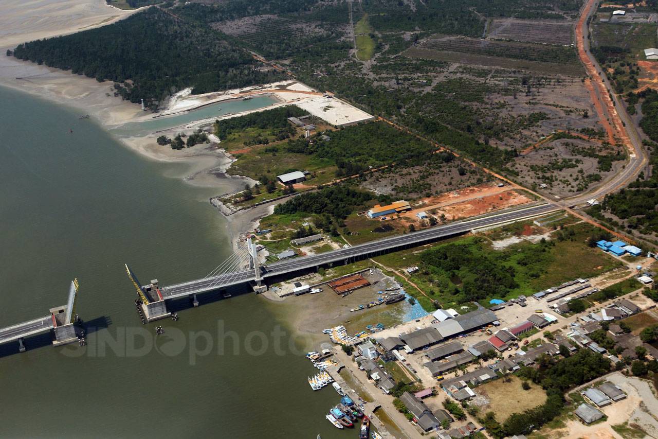 Jembatan Emas, Ikon...