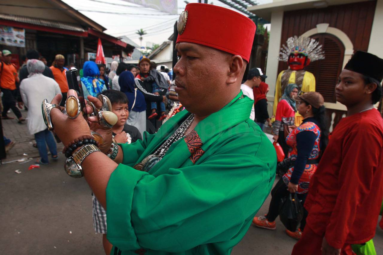 Ribuan Pengunjung Padati...
