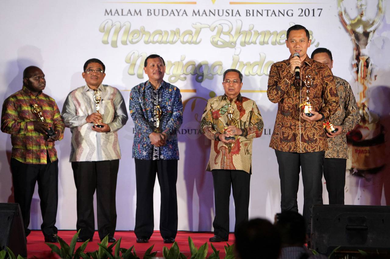 AHY Hadiri Malam Budaya...