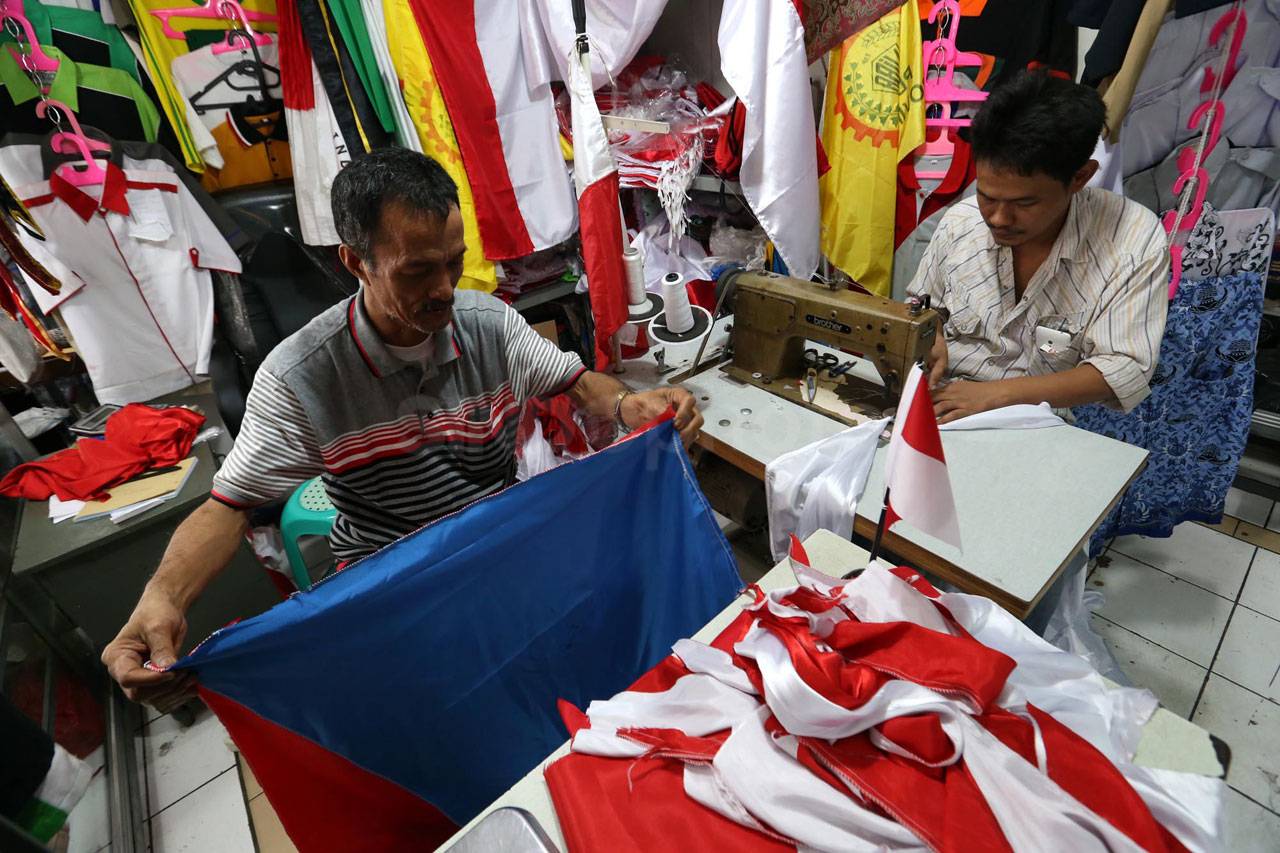 Jelang Perayaan HUT...
