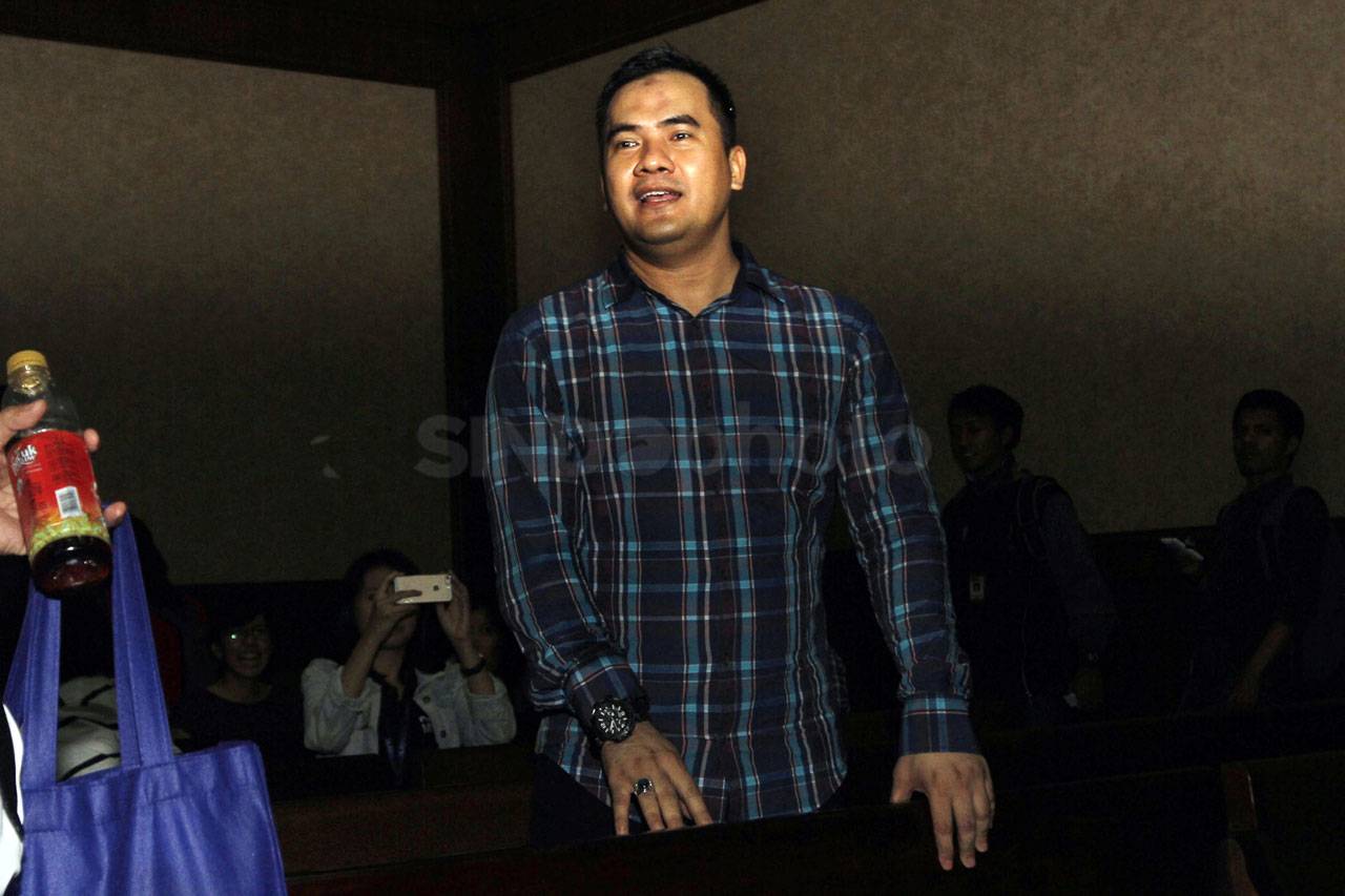Terbukti Menyuap, Pedangdut...