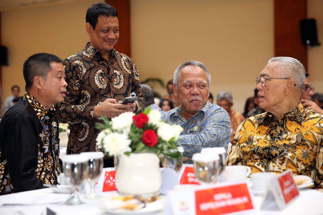 Polri dan 13 Intitusi...