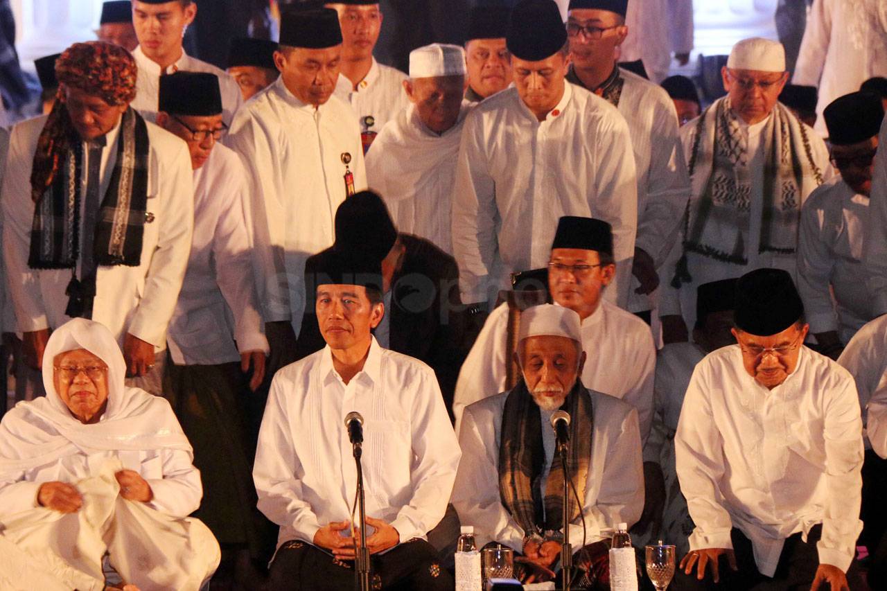 Presiden Jokowi Hadiri...