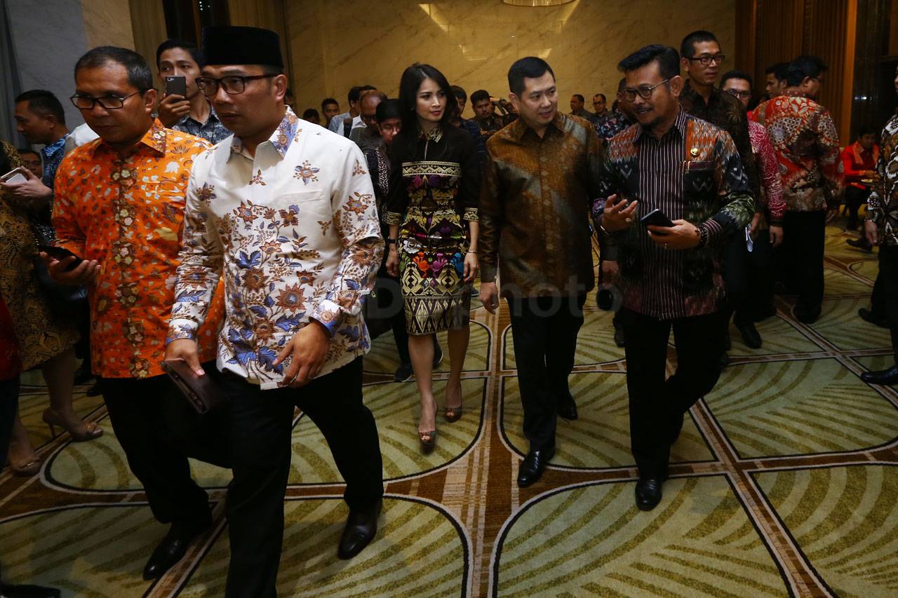 KORAN SINDO Beri Penghargaan...