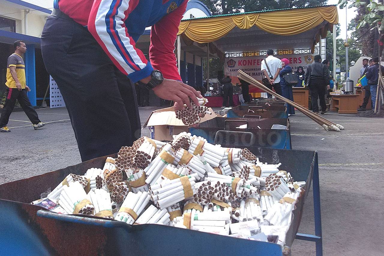 KPPBC Tipe Madya Cukai...