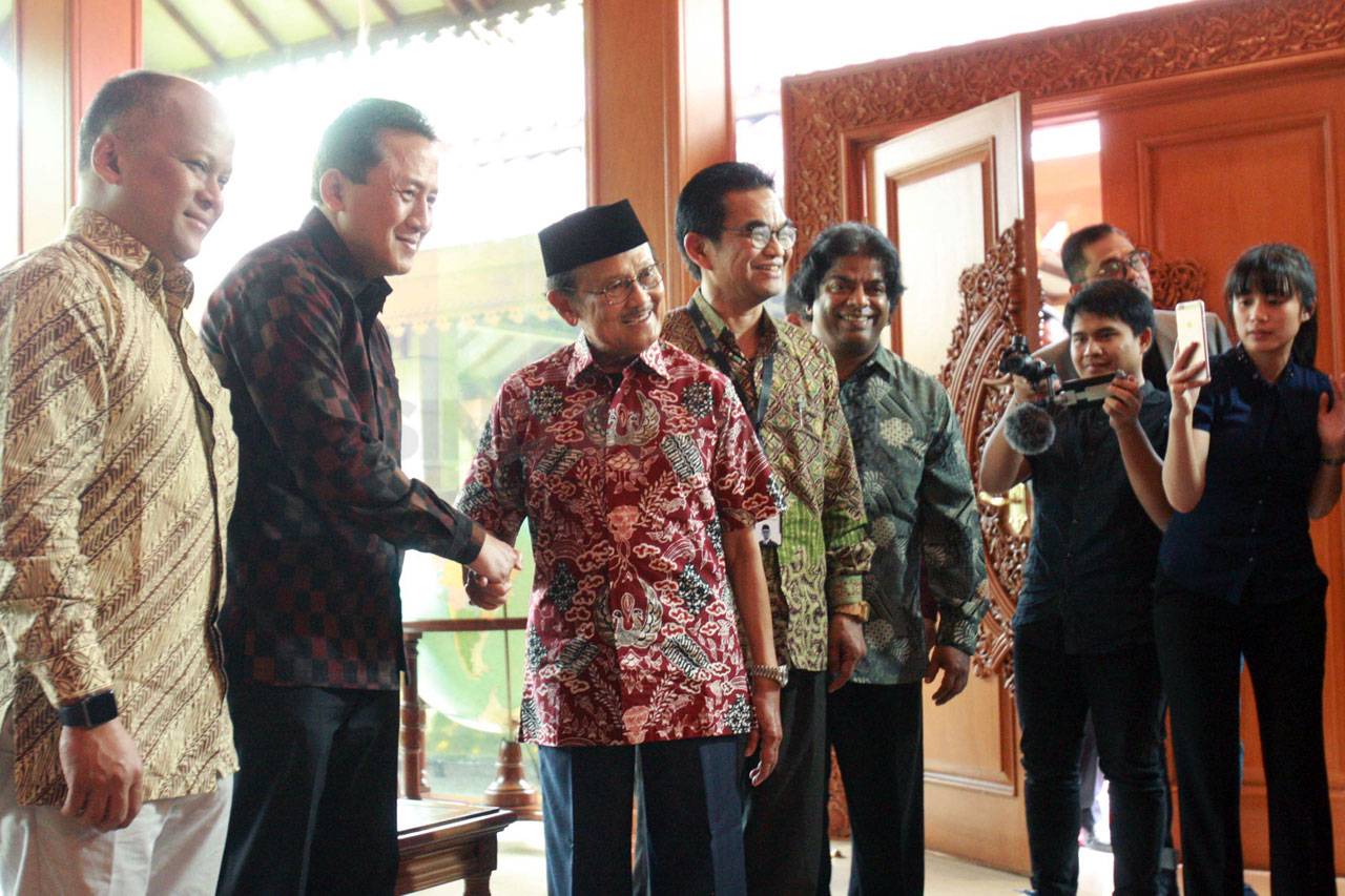Bekraf Habibie Festival...