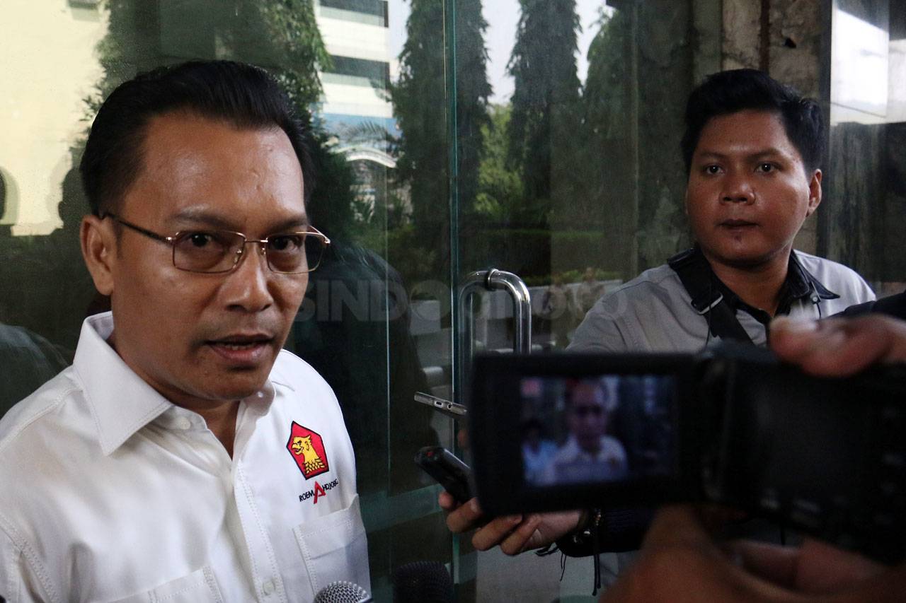 PAN dan Gerindra Laporkan...
