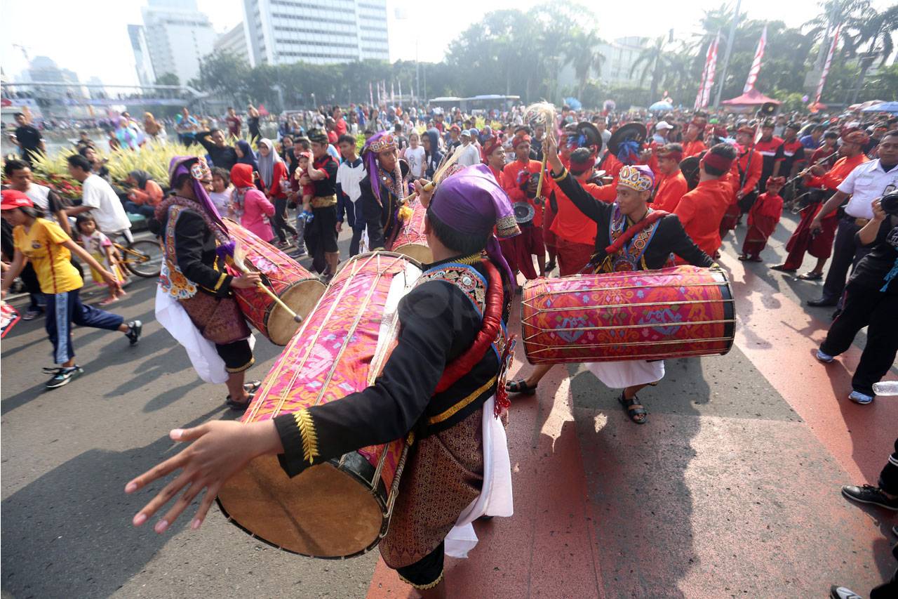 Kesenian Gendang Beleq...