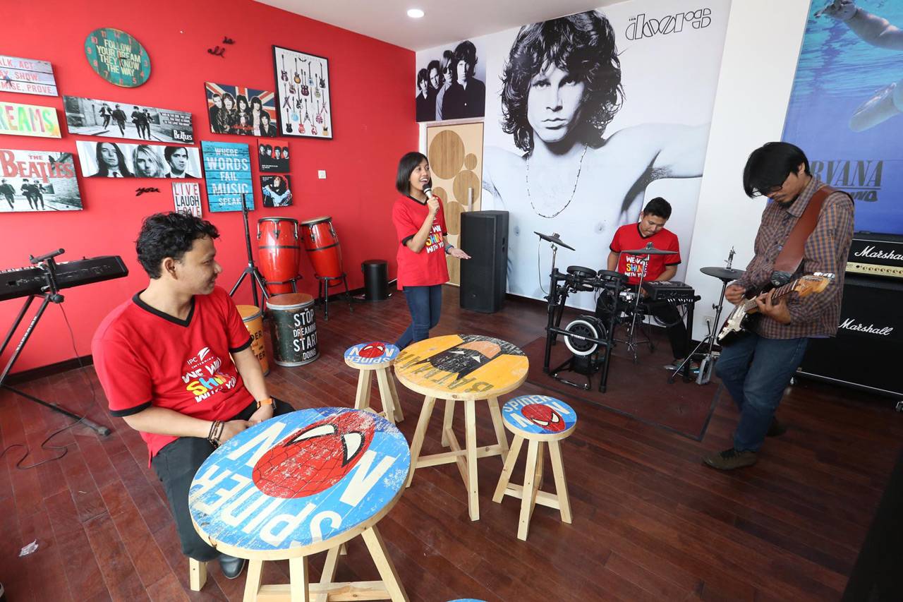 Melihat Kenyamanan Kantor...