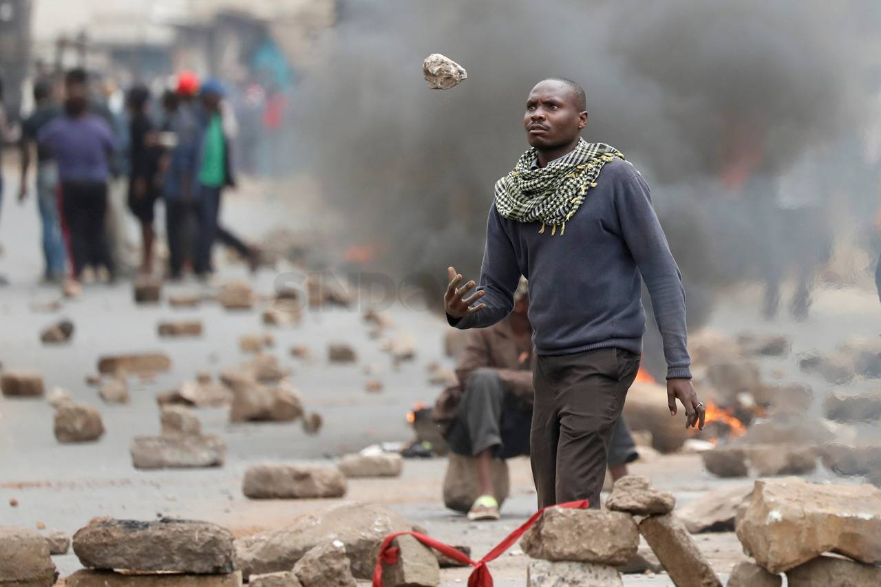 Pemilu Kenya Rusuh,...