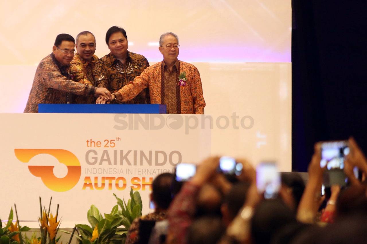 Menperin Airlangga Hartarto...