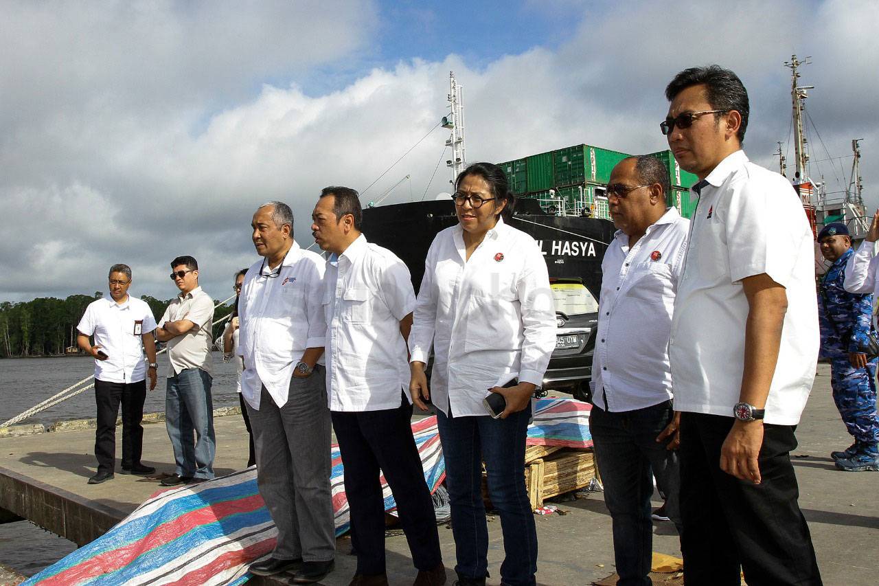 Semen Indonesia Tinjau...