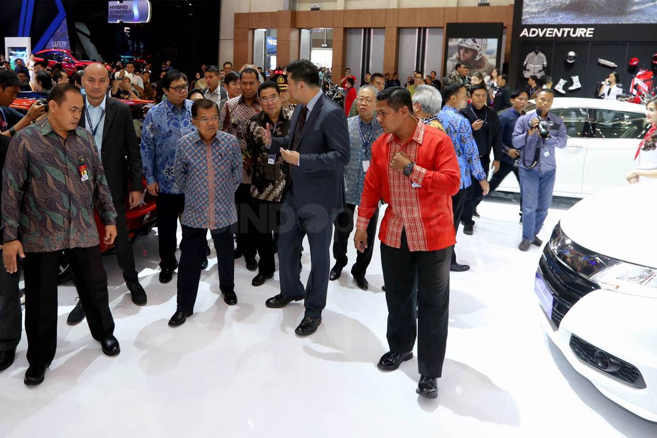 Wapres Jusuf Kalla Kunjungi...