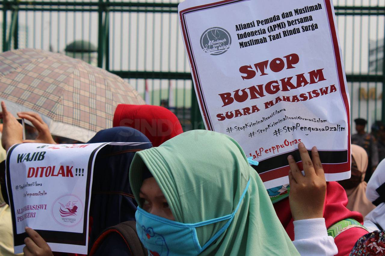 Aliansi Pemuda dan Mahasiswa...