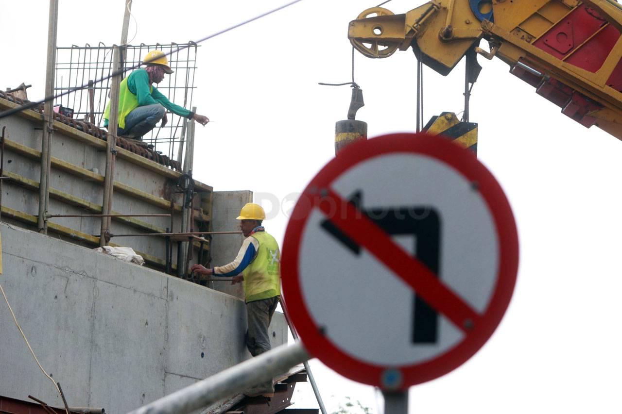 Proyek Simpang Tak Sebidang...
