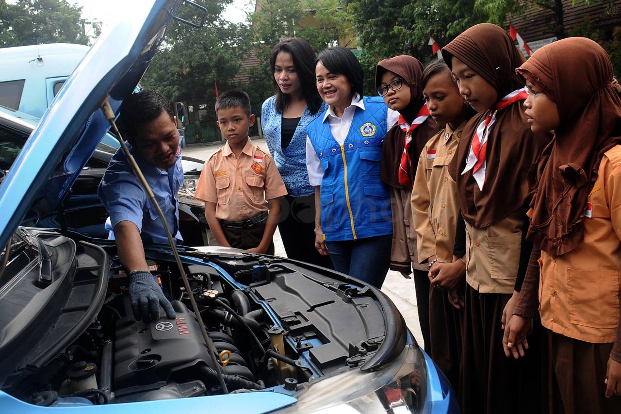 Blue Bird dan GNOTA...