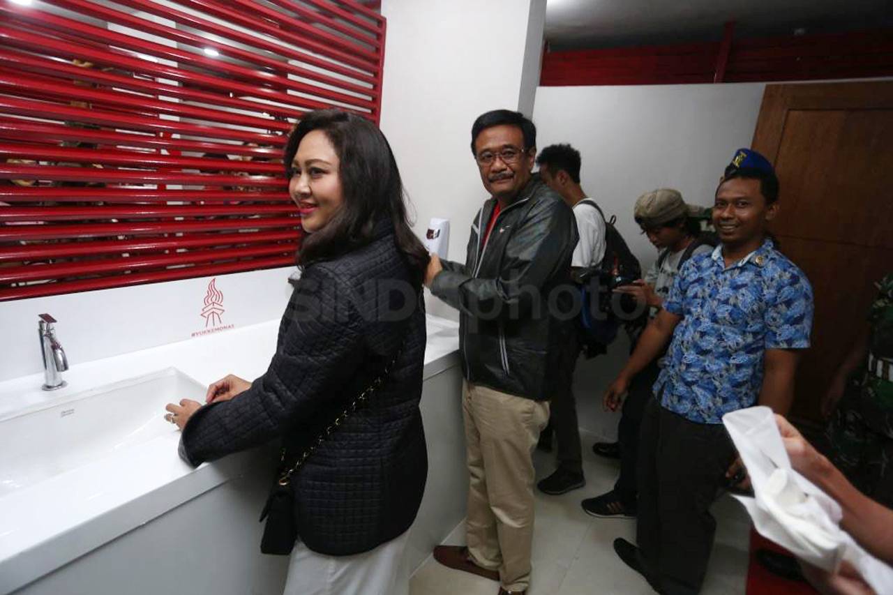 Djarot Tinjau Fasilitas...