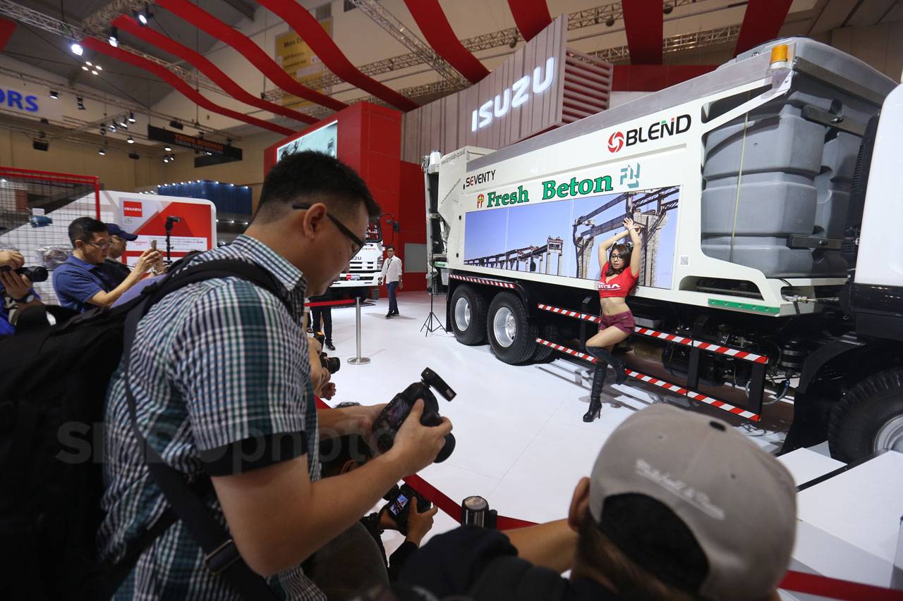 Tarik Perhatian Pengunjung,...