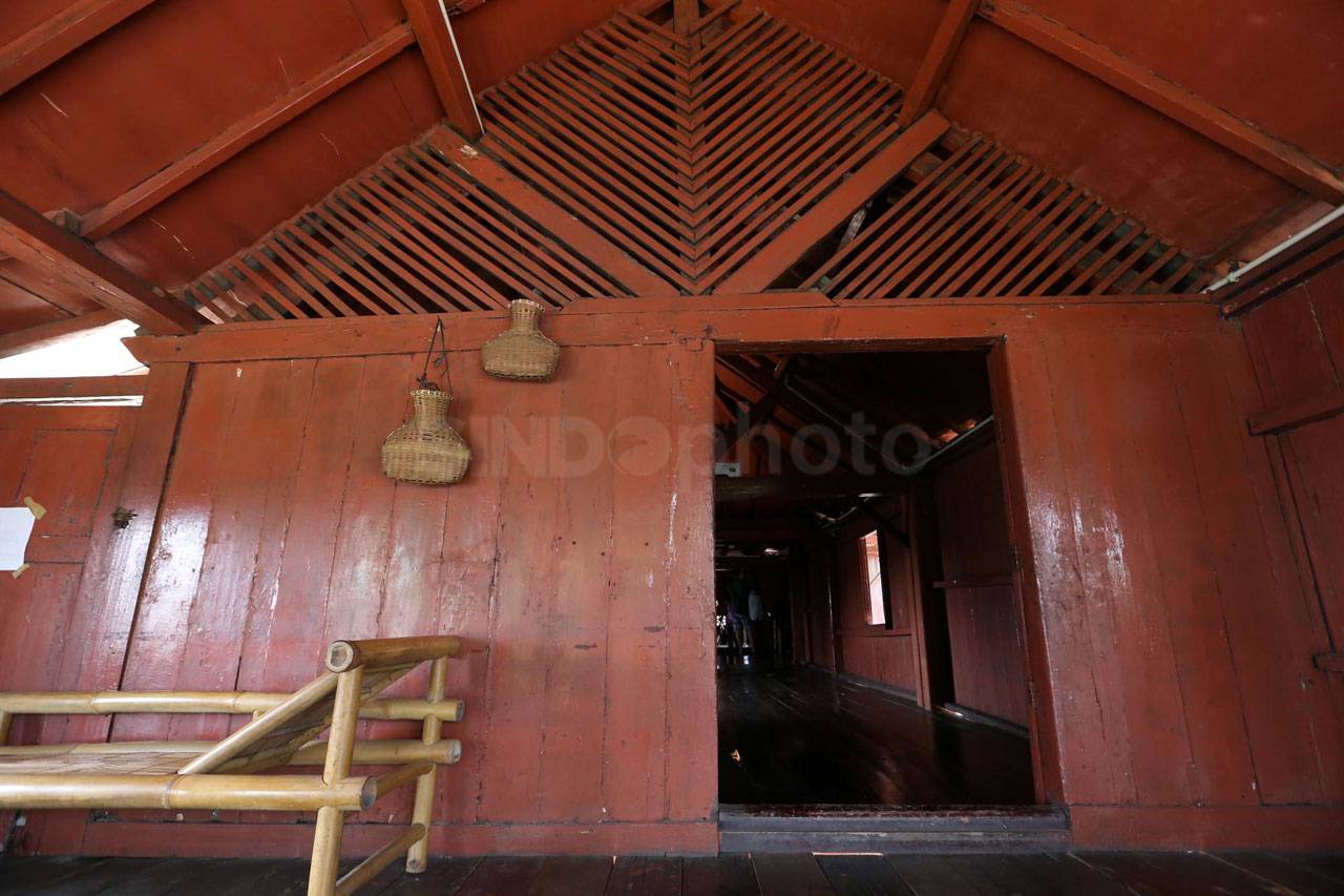 Merawat Rumah Si Pitung,...