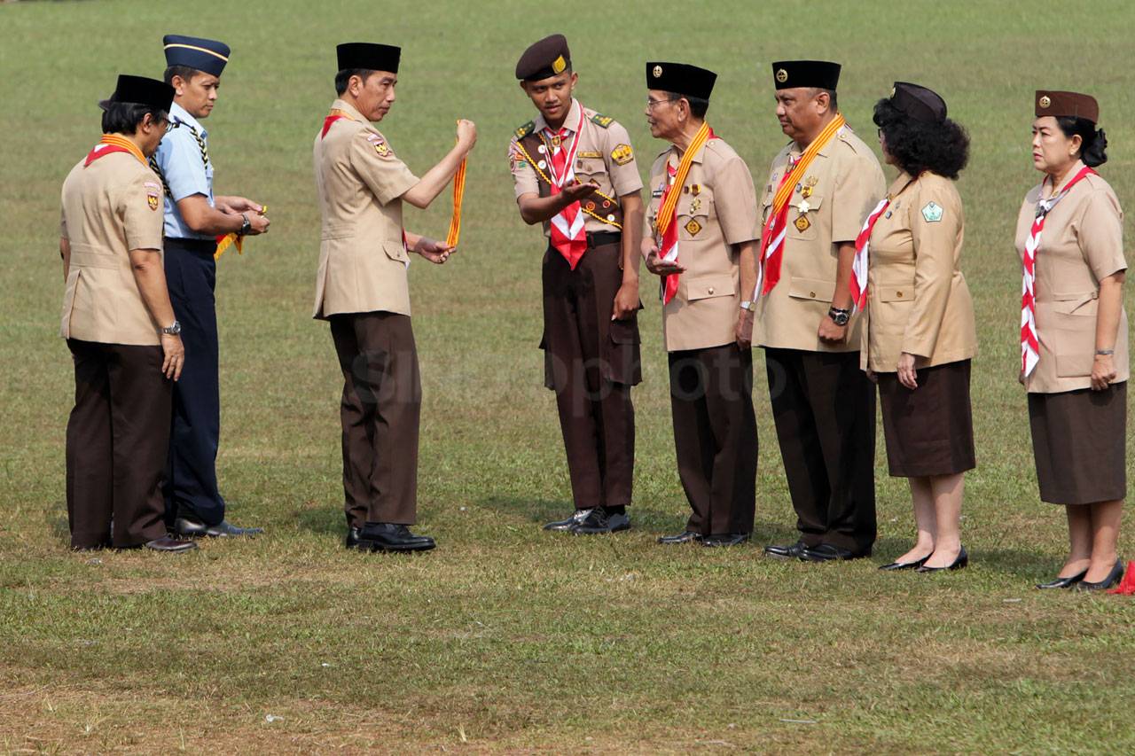 Presiden Jokowi Hadiri...