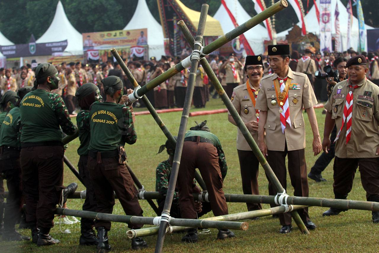 Presiden Jokowi Hadiri...
