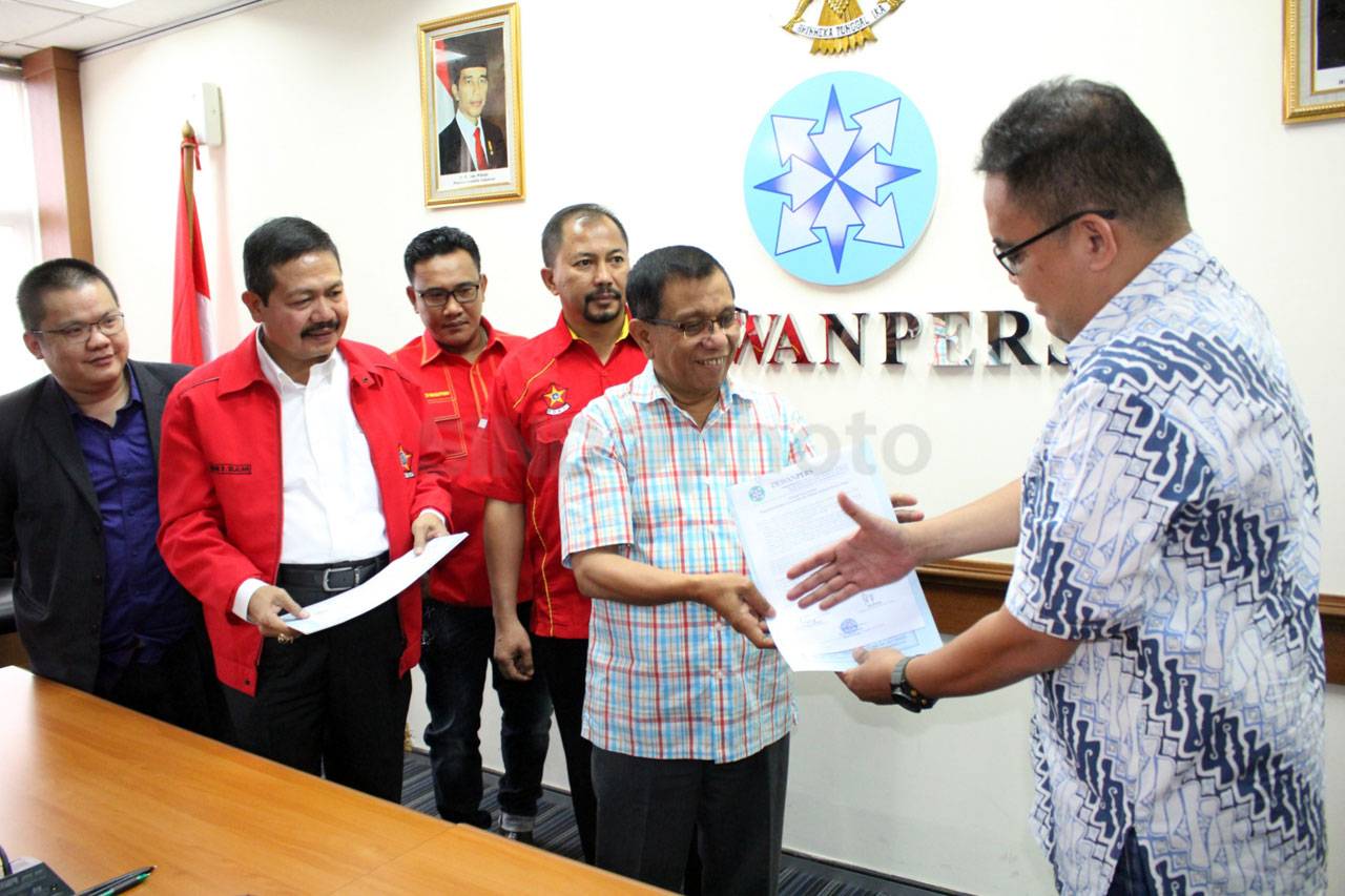 Dimediasi Dewan Pers,...