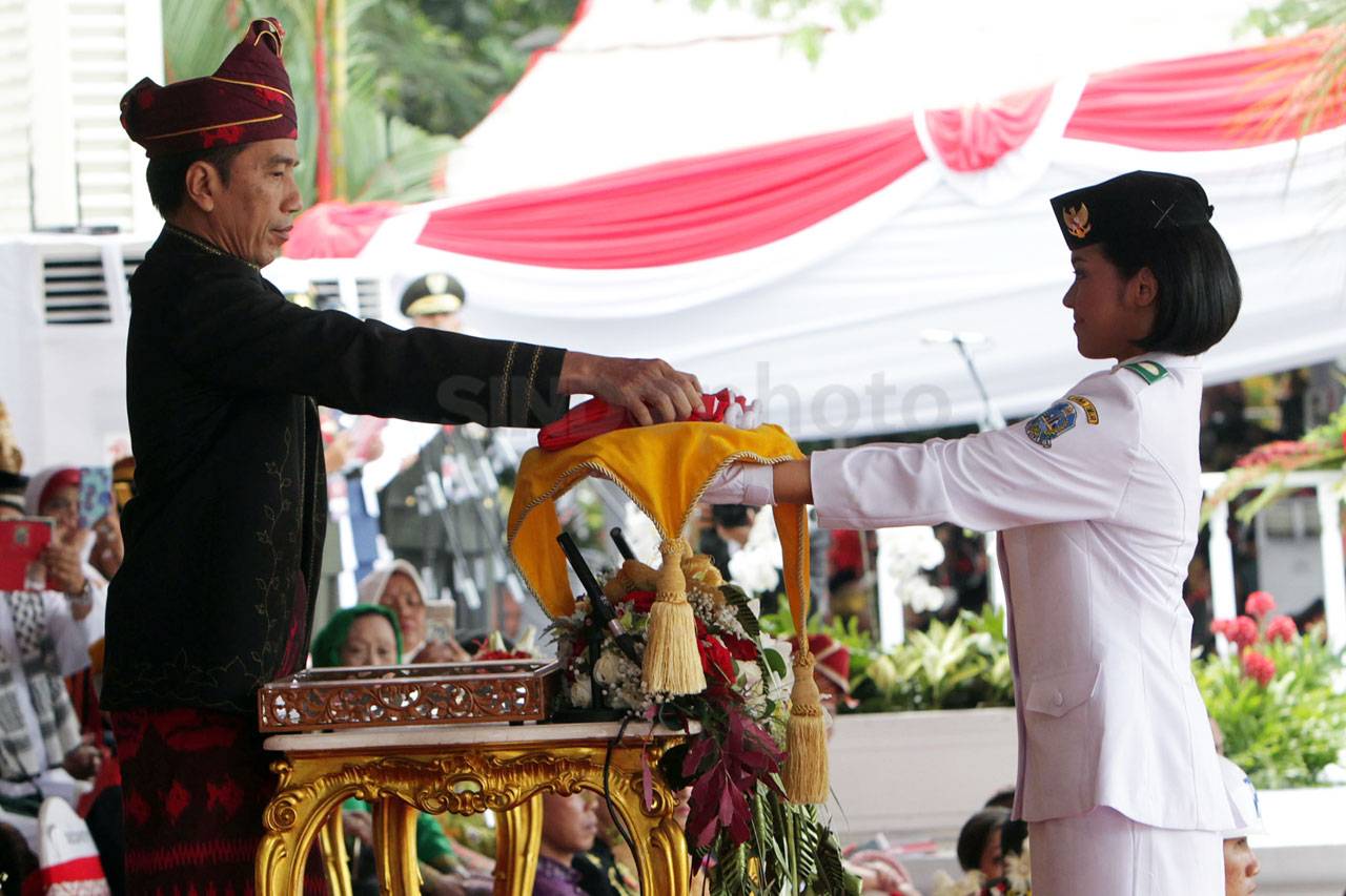 Presiden Jokowi Pimpin...