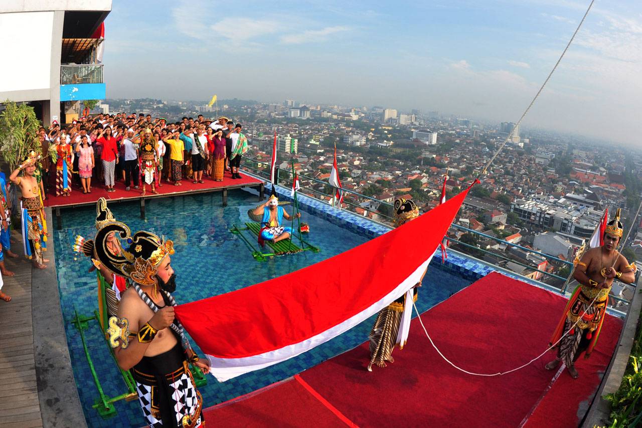 Star Hotel Semarang...