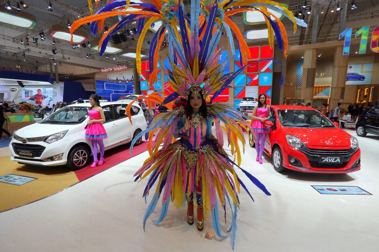 Daihatsu Sigra Laris...