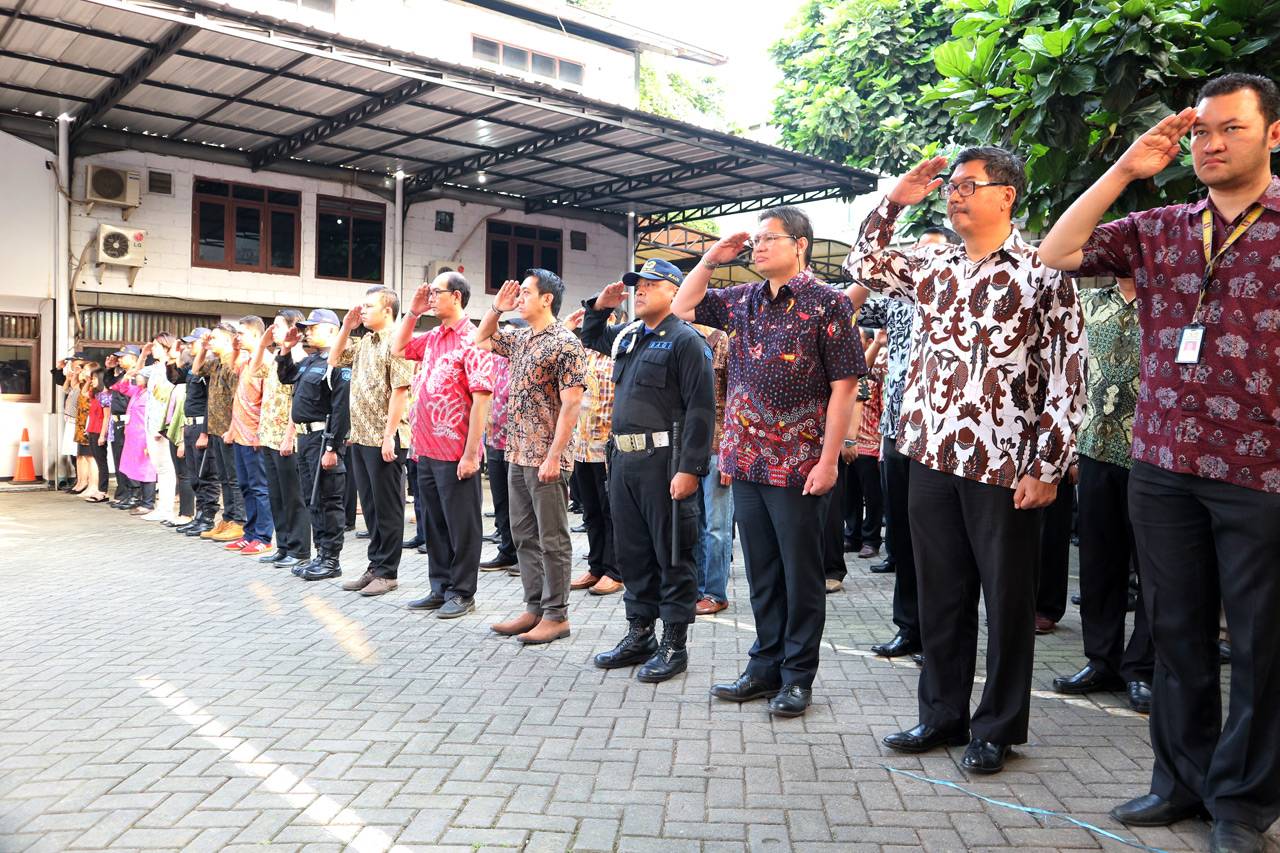 AGP Gelar Upacara Peringati...