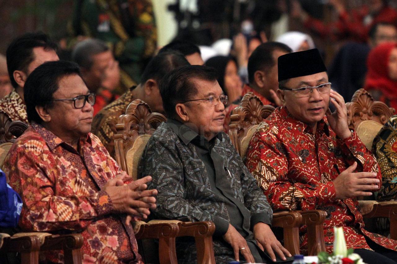 Wapres Jusuf Kalla Hadiri...