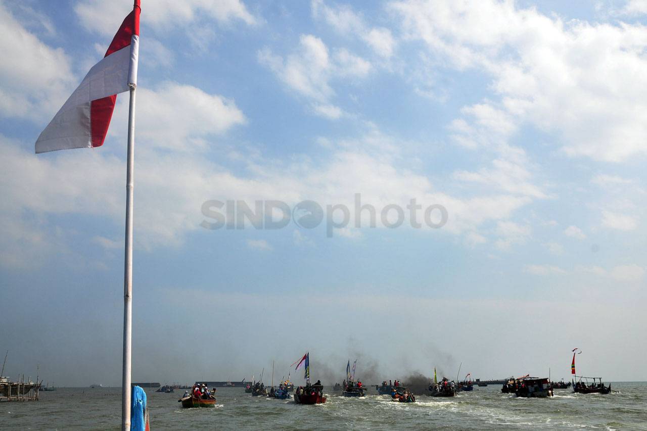 Tradisi Sedekah Laut...