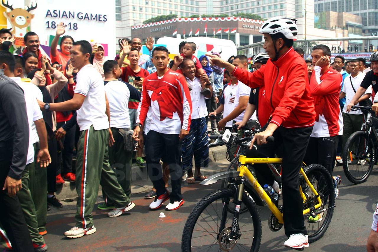 Presiden Jokowi dan...