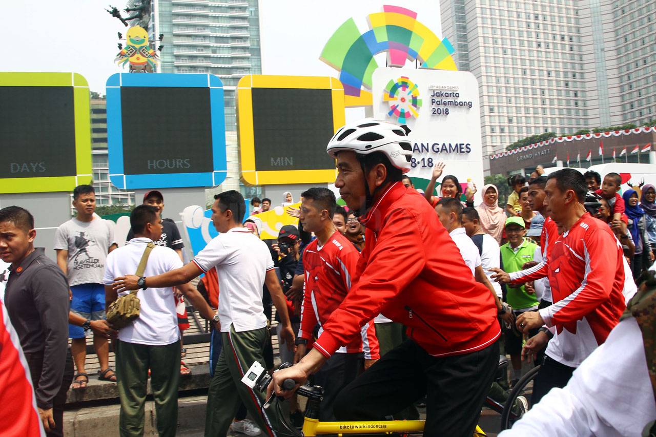 Presiden Jokowi dan...
