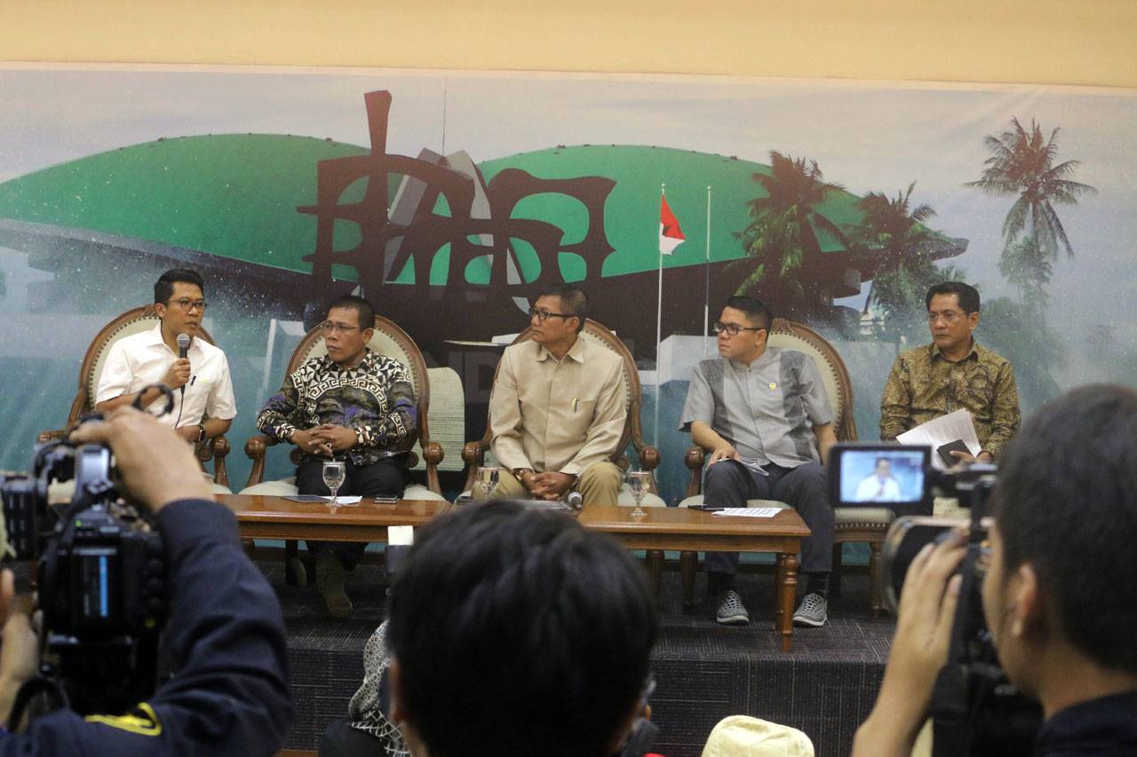 Pansus Hak Angket KPK...