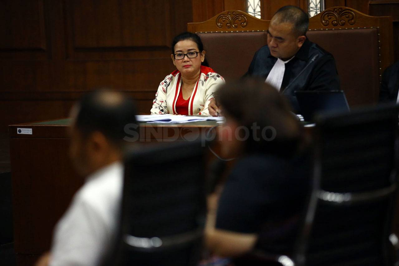 Pengacara Elza Syarief...