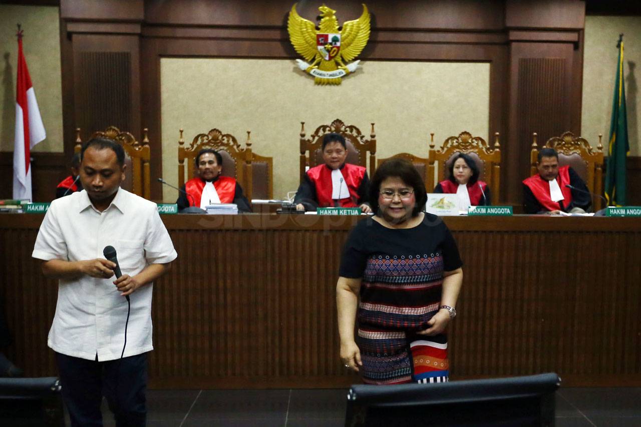 Pengacara Elza Syarief...