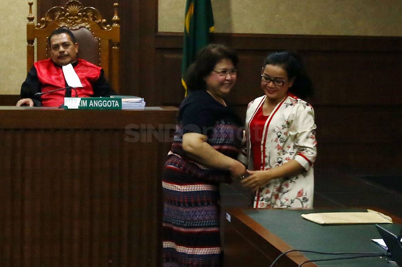 Pengacara Elza Syarief...