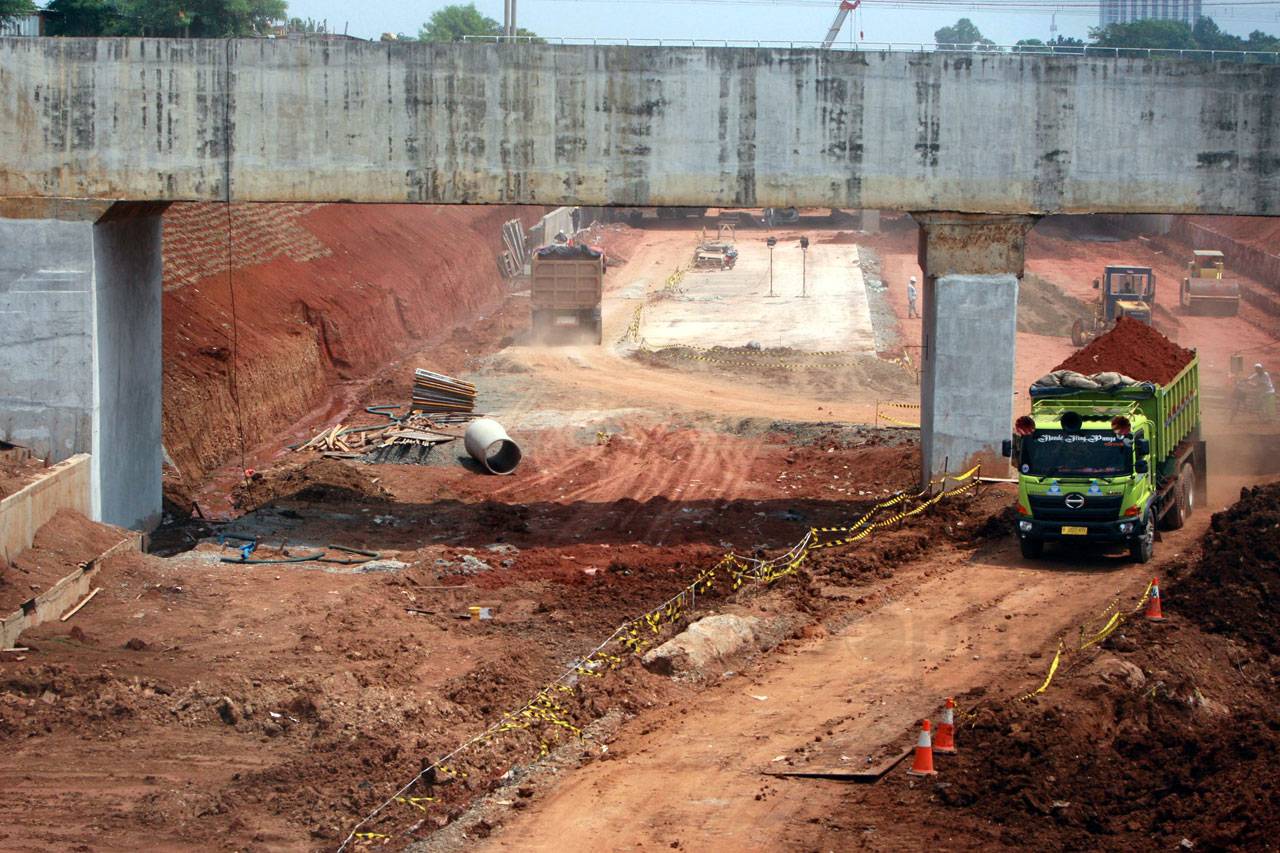 Proyek Tol Cijago Seksi...