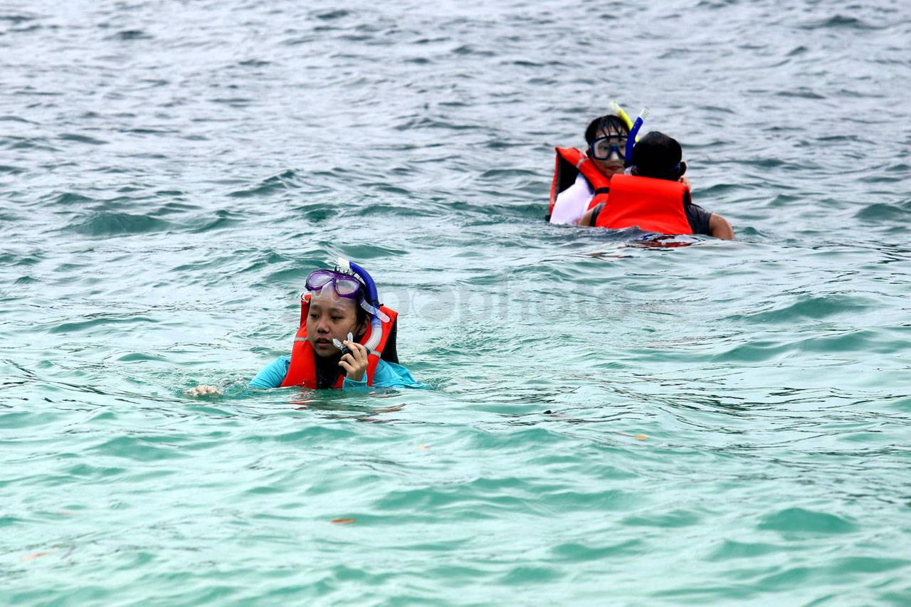 Pantai Tiga Warna, Surga...