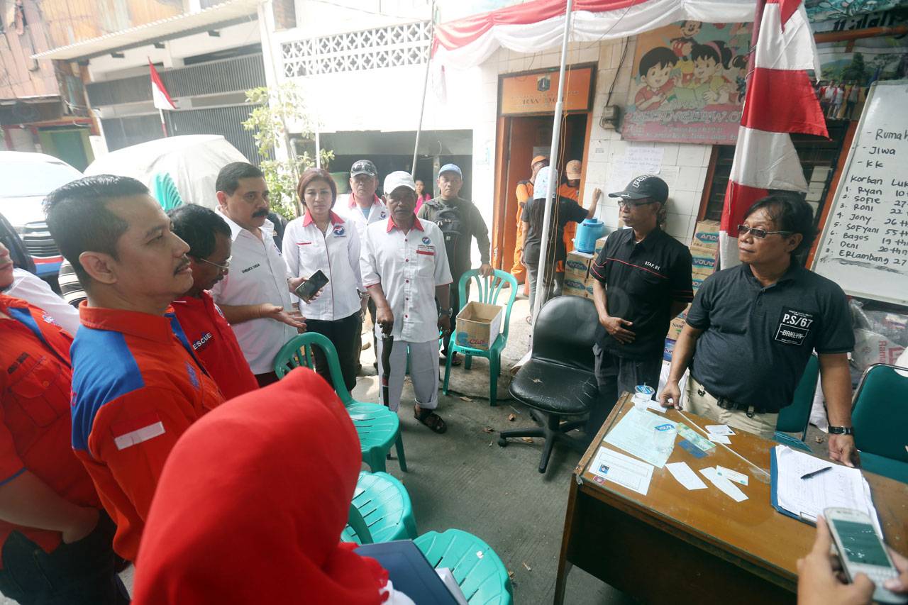 Partai Perindo Berikan...