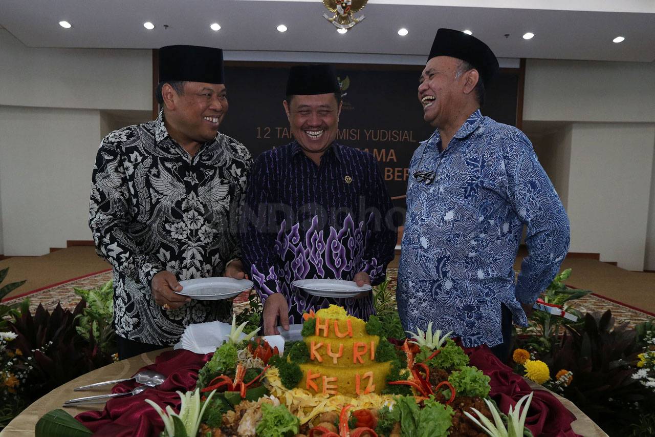 Komisi Yudisial Rayakan...